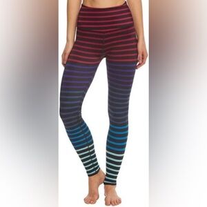 Beyond Yoga striped Jolie high waisted yoga leggings small